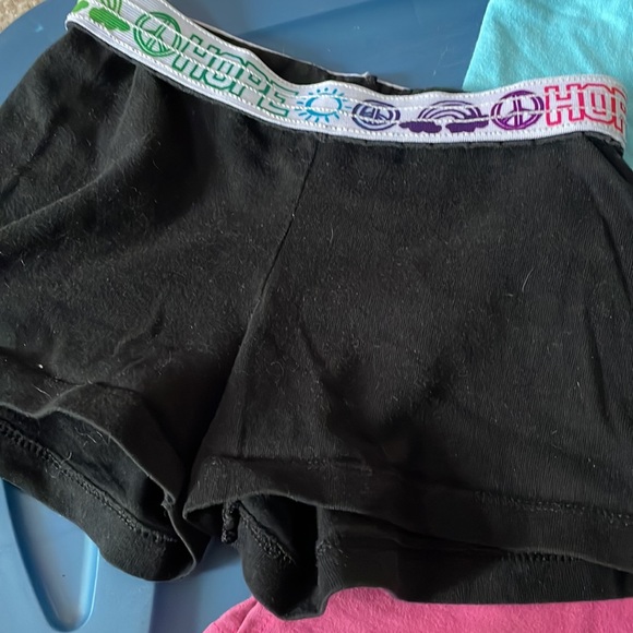 Girls size 4T-4/5 cotton shorts bundle - Picture 2 of 5